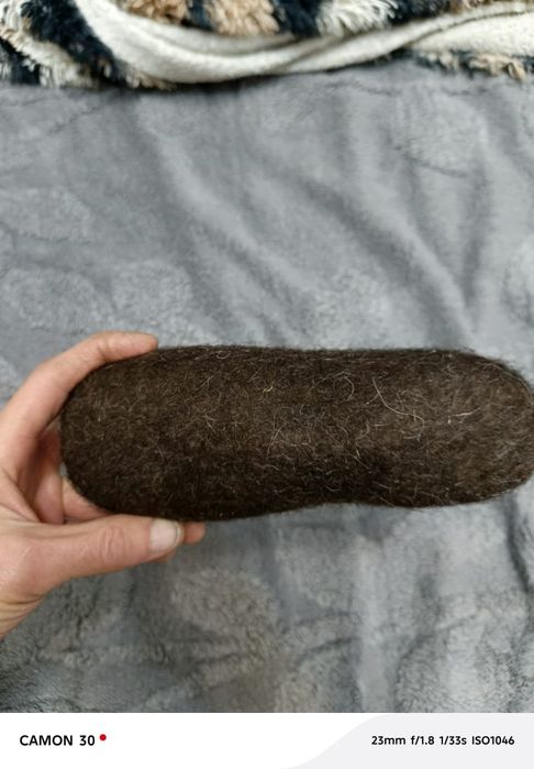 Продаю детские валенки