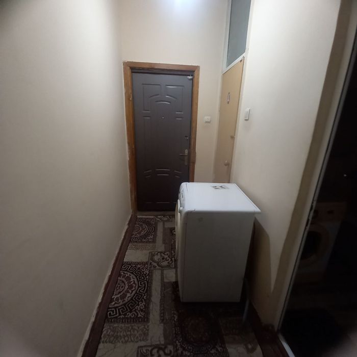 Сдается квартира на Чиланзаре 19квартале 2комнатная для всех. 400 у. е