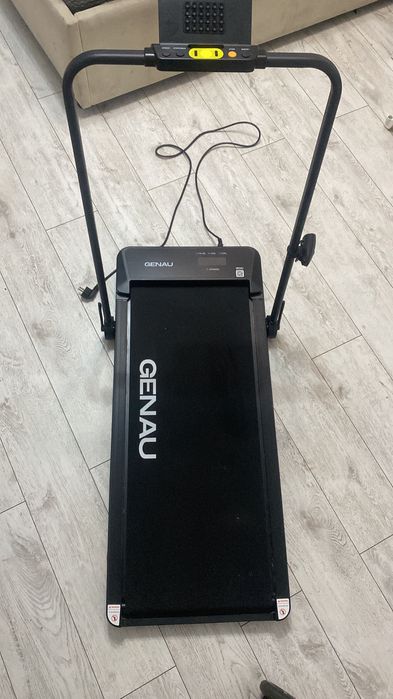 Беговая дорожка Genau