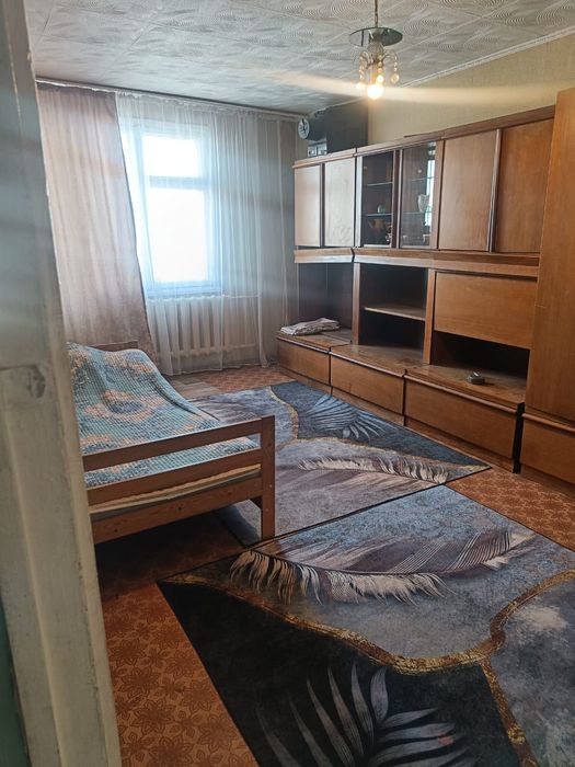 Сдаётся 1.5 за 100000( Клжедуба 54.