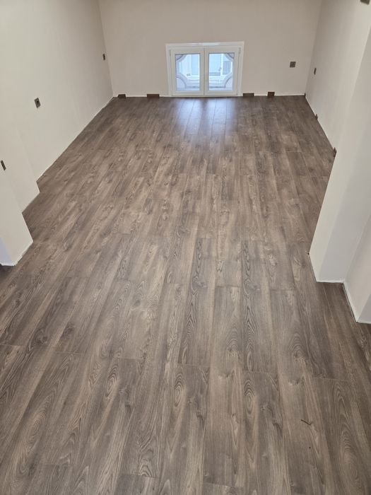 Монтаж на ламиниран паркет