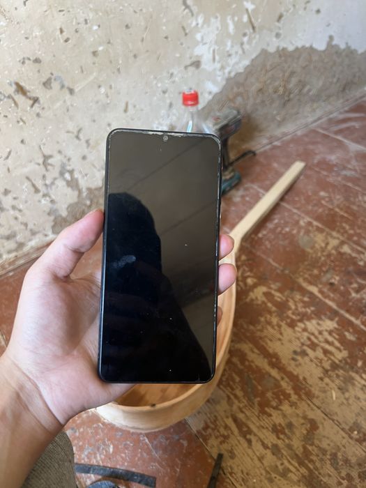 Samsung a04s satiladi