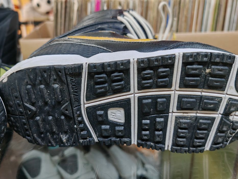 Сноуборд обувки Nike 41 номер