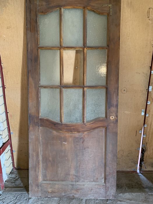 Продам межкомнатную дверь