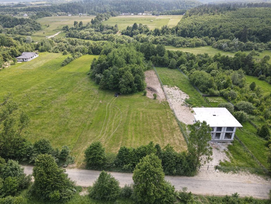 Teren intravilan 5200 mp zona Hardic, Horodnic de Sus