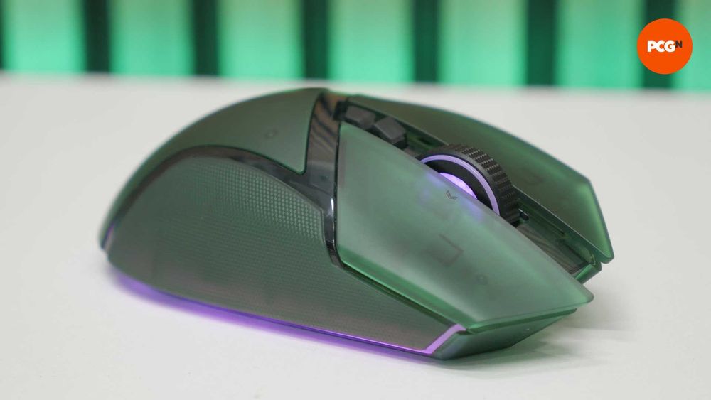 Razer Basilisk V3 Pro Phantom Green Edition Shell Swap