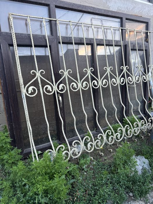Окно пластиковое,почти новое