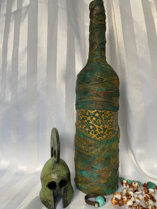 Ръчно рисувани бутилки