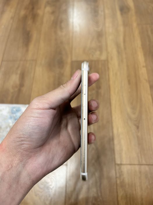 Продам айфон 7 32 гб