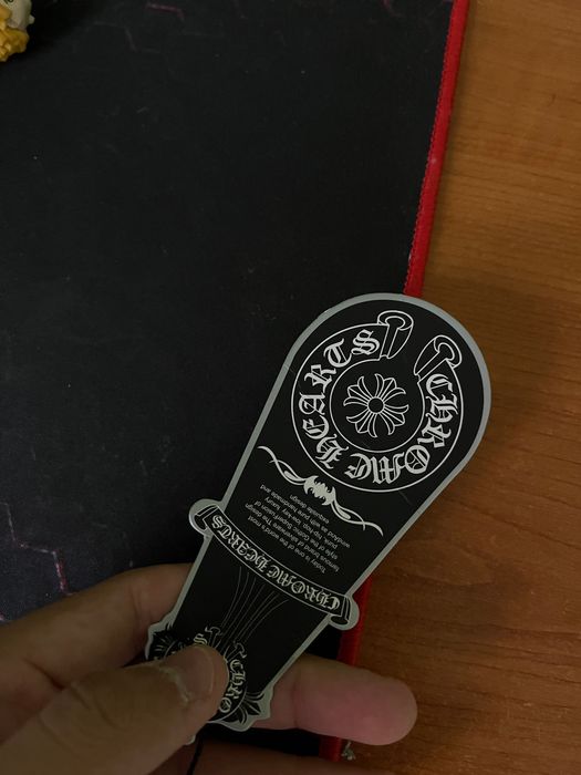Pantalonii Chrome Hearts