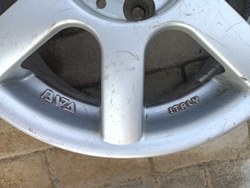 Продам оригинальные легкосплавные диски "BWD"