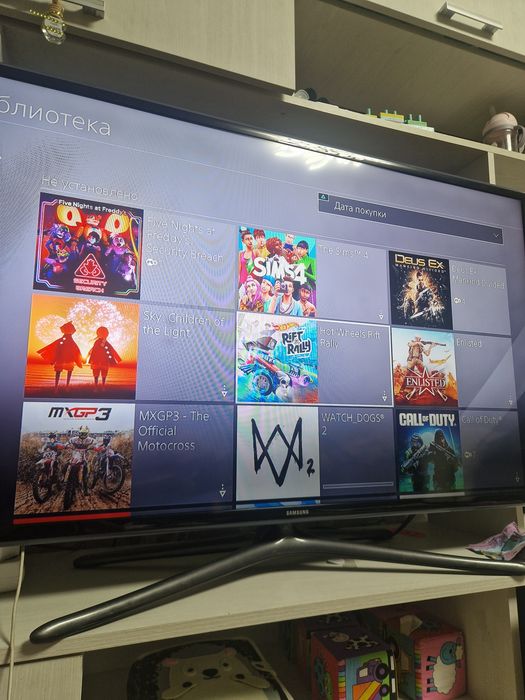 Продам Ps4 Pro с играми