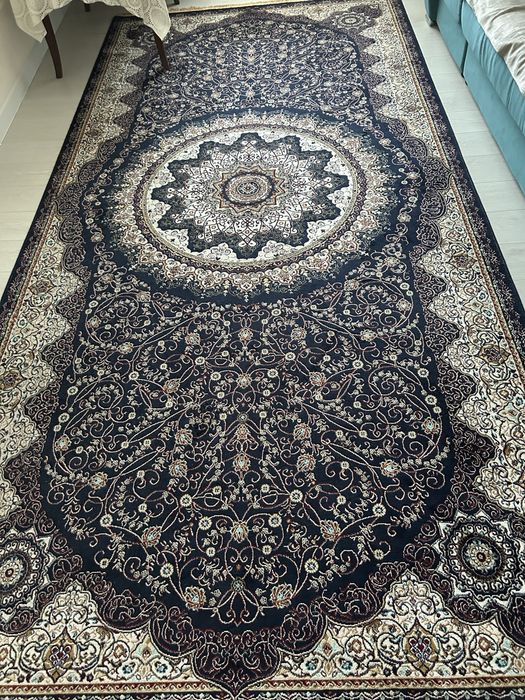 Продается ковер