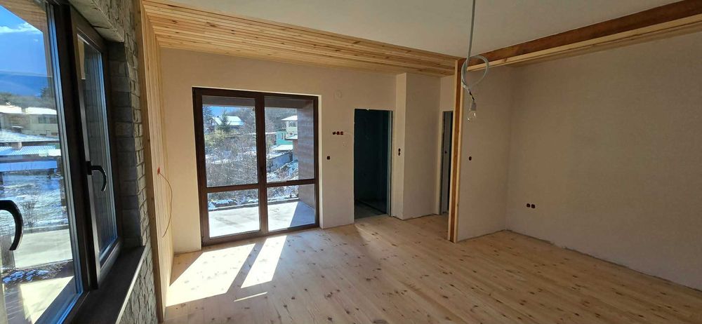 Продава се Къща в с. Венковец, Област София-област - 162 кв.м за 677 €/кв.м - Снимка #9