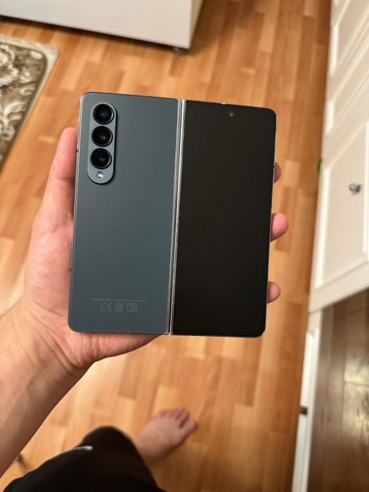 Samsung galaxy z fold 4 12/256