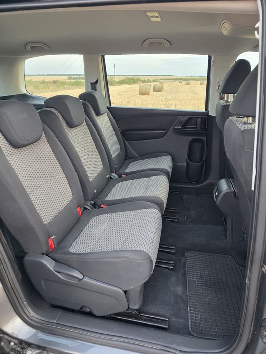 Volkswagen SHARAN 2.0 TDI 4x4 140 cp euro 5 2011