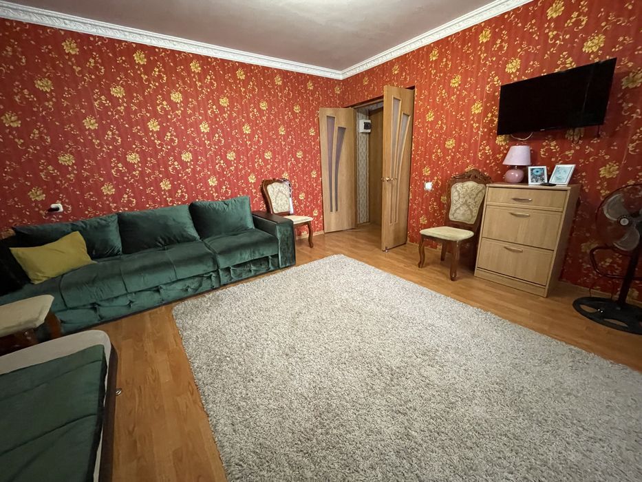 Продам 3 ковра травка