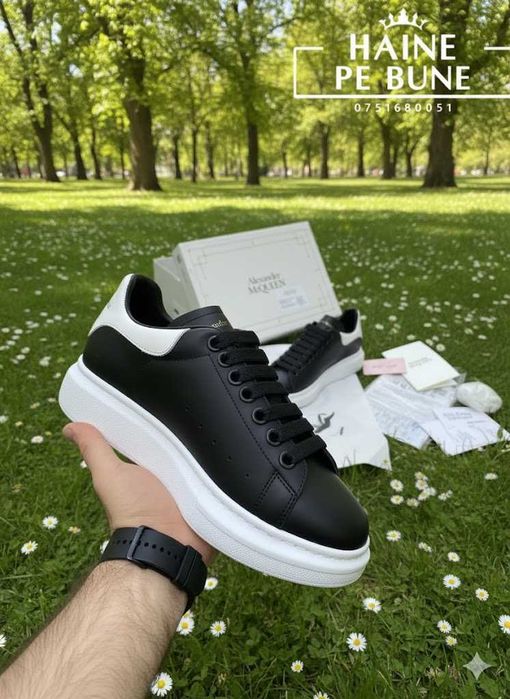 Adidasi Alexander Mc Q u e e n Negru Alb - Piele - Full Box