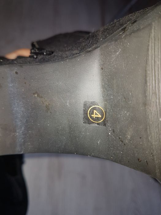 Отворени токчета с платформа и дебел ток!