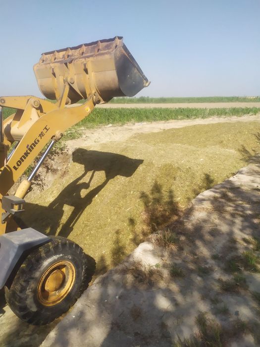 Фронтальный погрузчик Long