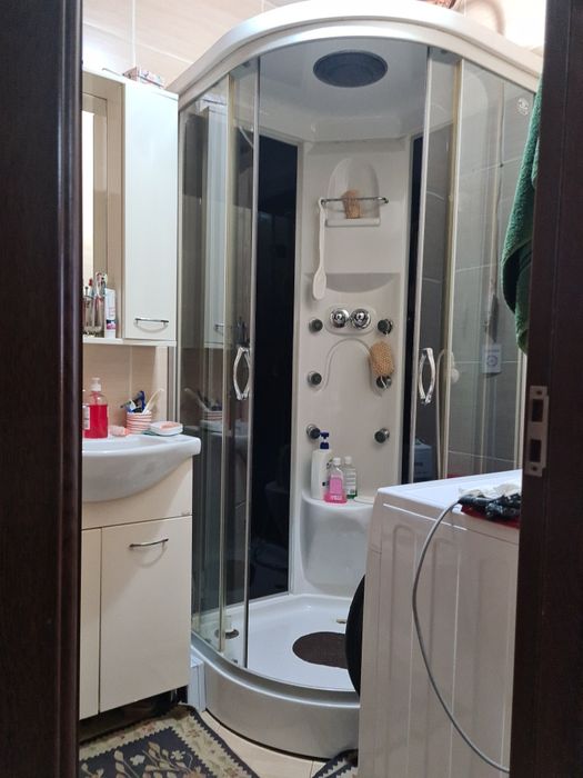 Proprietar, vand garsonieră decomandată 36 mp – zona Parcul Teilor (Titan - Ozana)