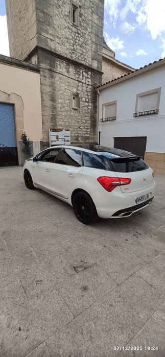 Citroen DS 5 Hybrid