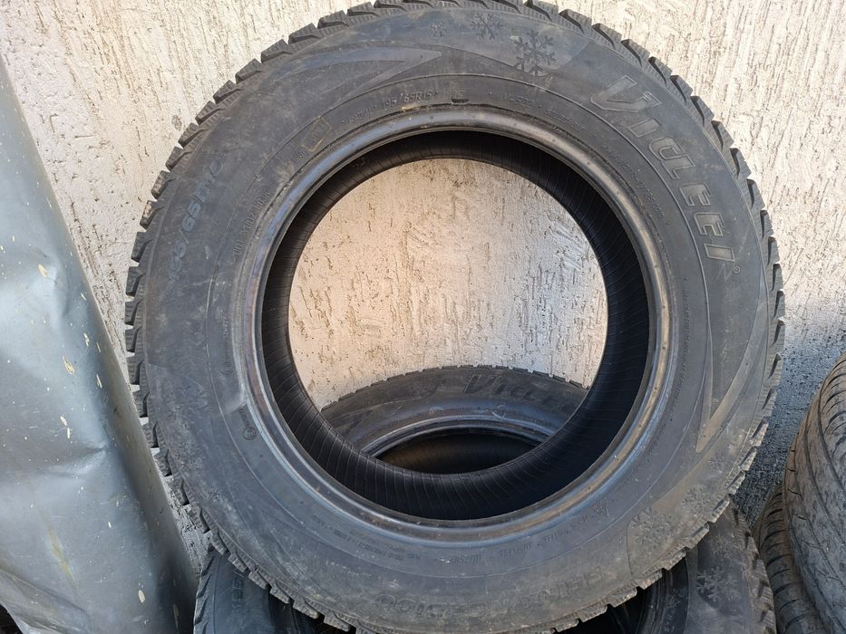 Продам резину Viatti