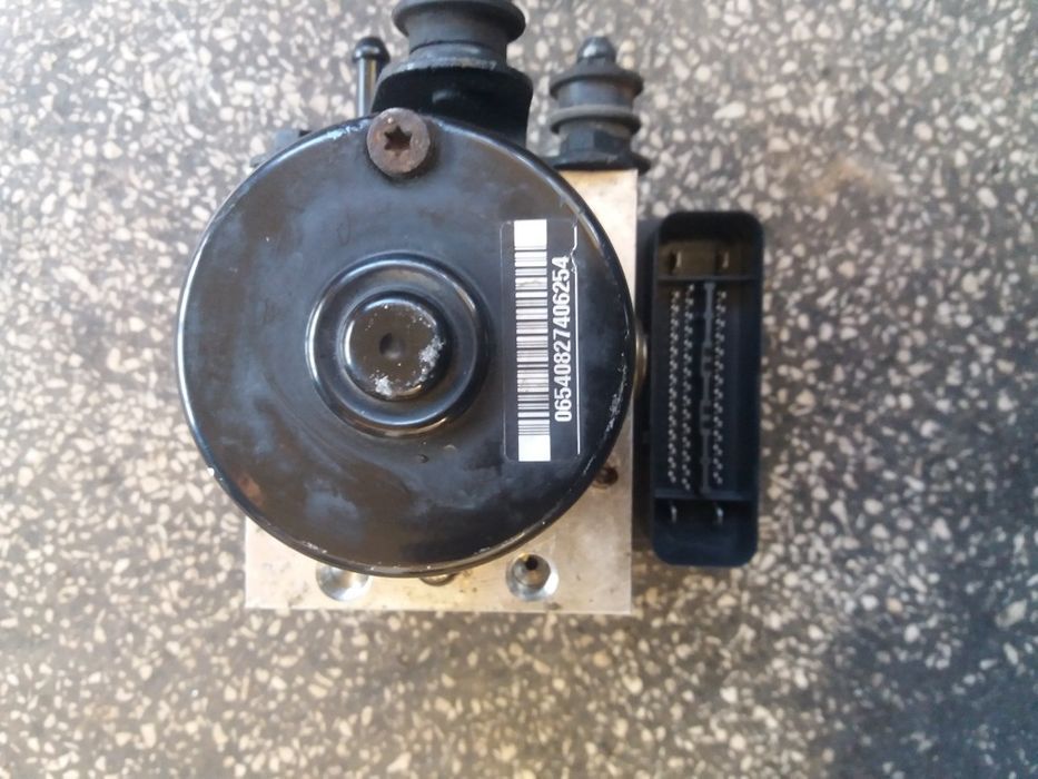 Unitate/pompa abs vw golf5 octavia2 touran passat caddy altea 2.0tdi