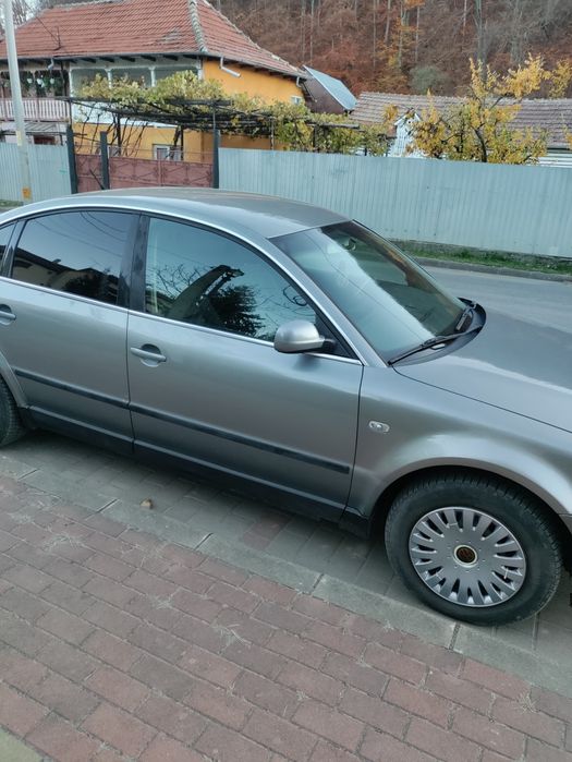 Vând Passat 19 TDI