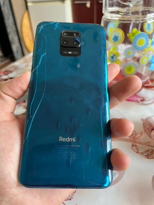 Обменяю 2 телефона на айфон