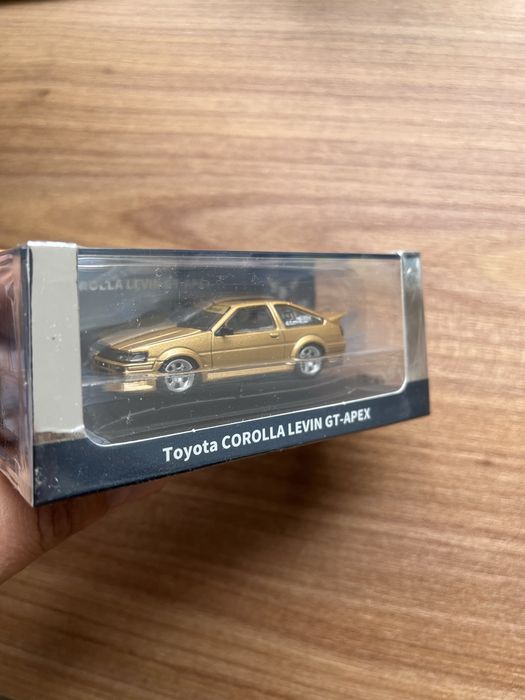 Die Cast Team Toyota Corolla 1:64 Levin GT-APEX