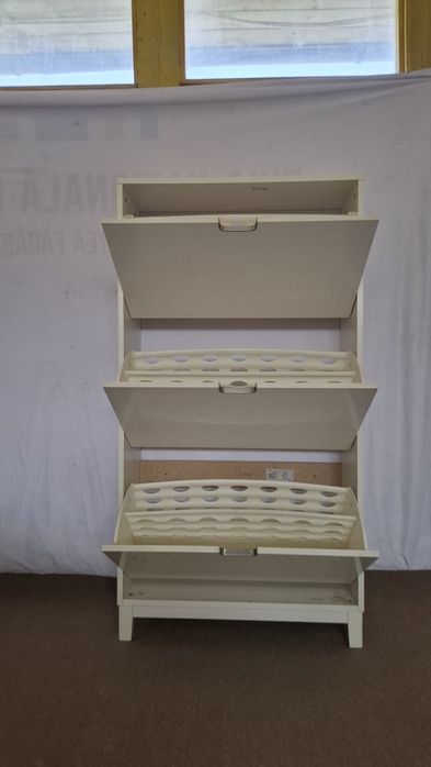 Pantofar IKEA STÄLL alb