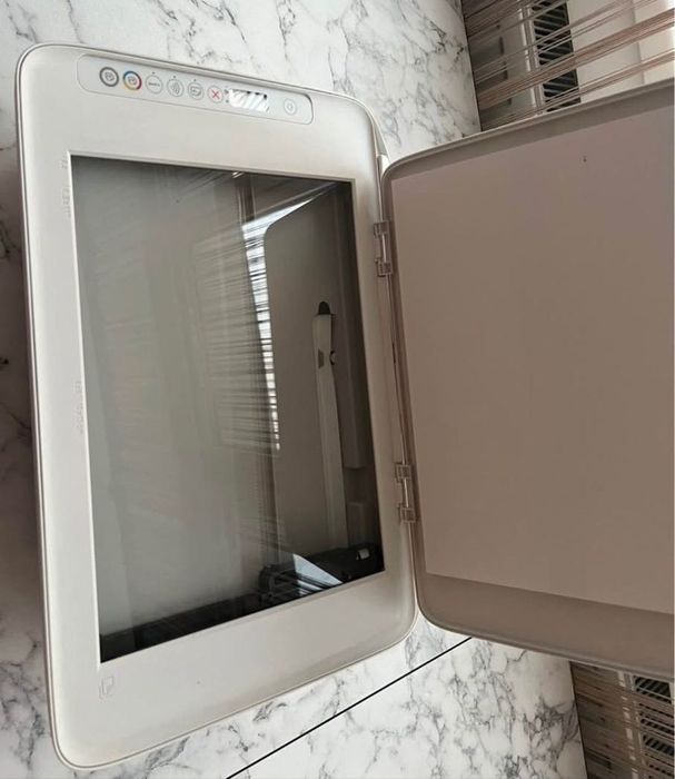 Imprimantă multifuncțională HP DeskJet (print/scan/copy) Wi-Fi