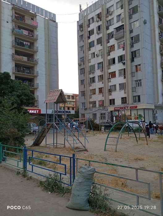 Продаётся Тузель 1 1/9/9. Бывшее общежитие.