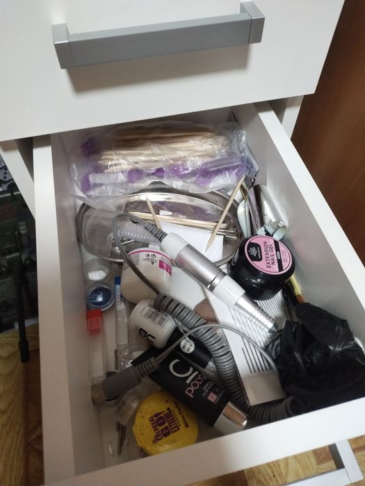 Продажа принадлежностей для Маникюра