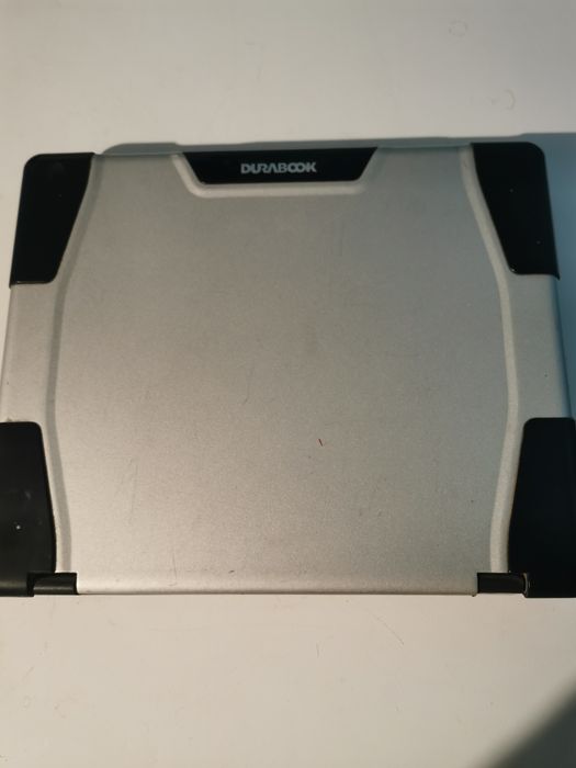 Vând leptop DURABOOK