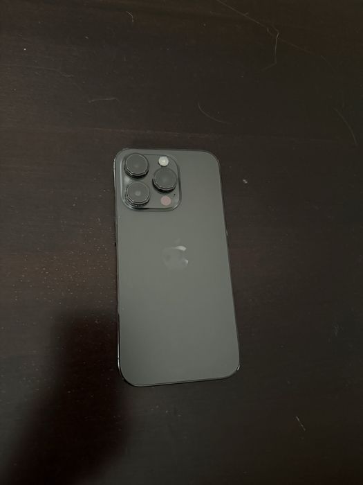 De Vanzare Iphone 14 pro