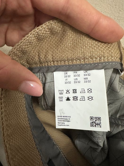 Pantaloni barbati Hugo Boss-marimea 33/32