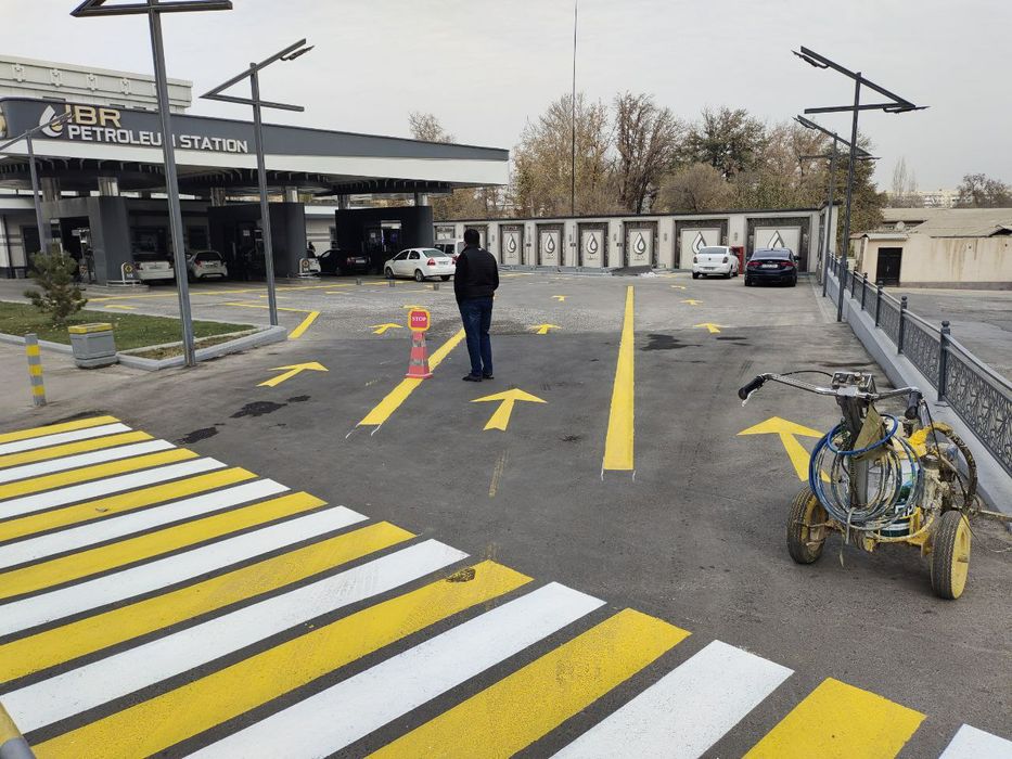 Парковка Разметка. Стоянка Разметка Palasa Chizish. Razmetka Chiziqlar