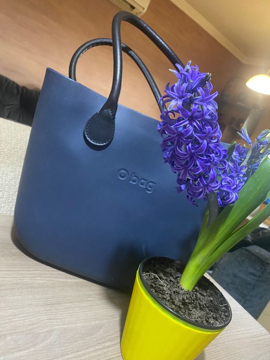 Obag синя чанта с кожени оригинални дръжки