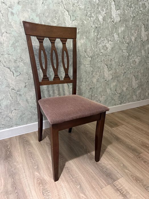 Стул деревянный Малайзия