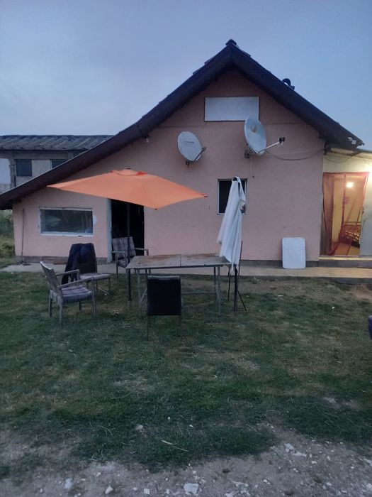 Продава ферма / Замеделски имот..