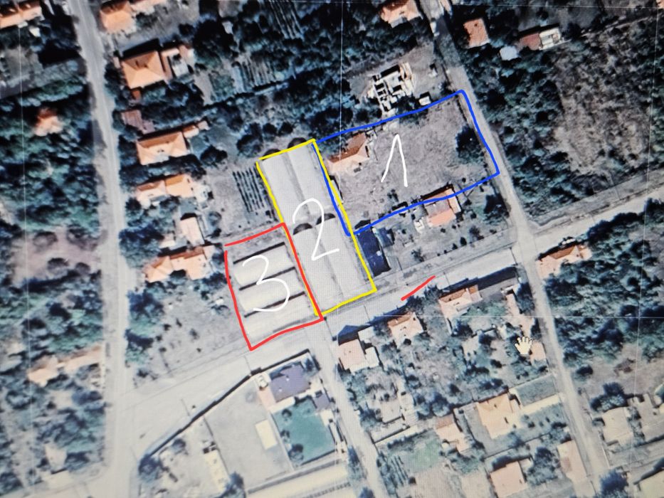 3 парцела с къща в с. Оряховица