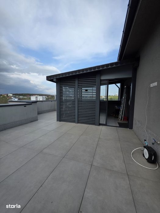 Penthouse exclusivist,parcare proprie!