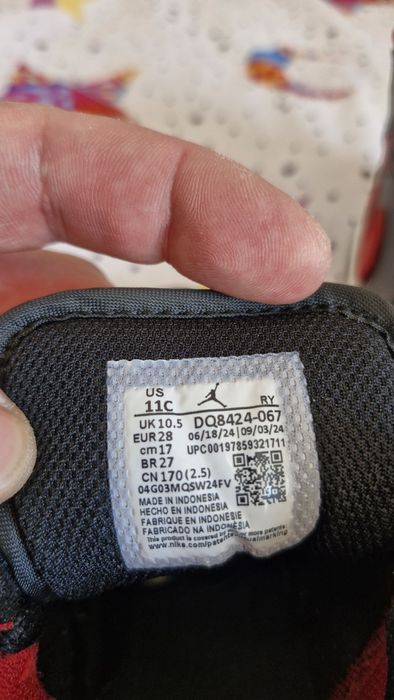 Nike Jordan 1 mid nr 28