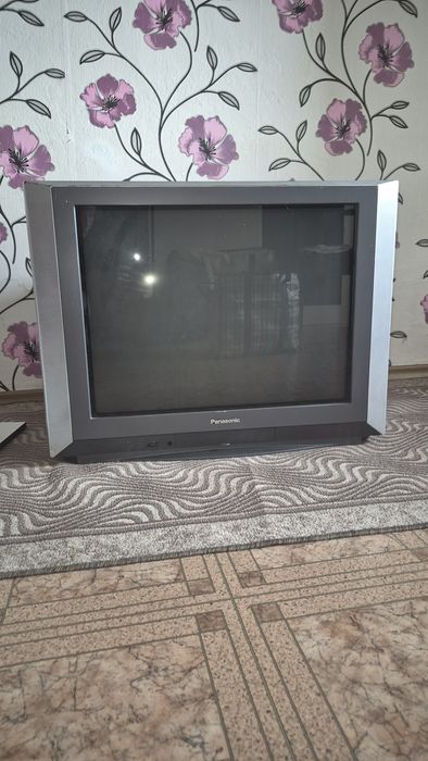 Продам телевизор