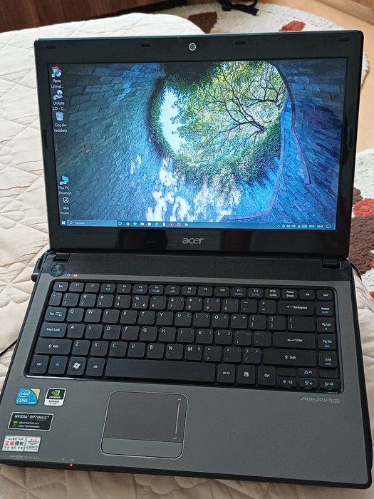 Laptop Acer procesor I5