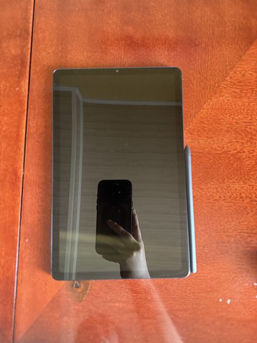 Самсунг планшет Samsung s6 Lait с ручкой