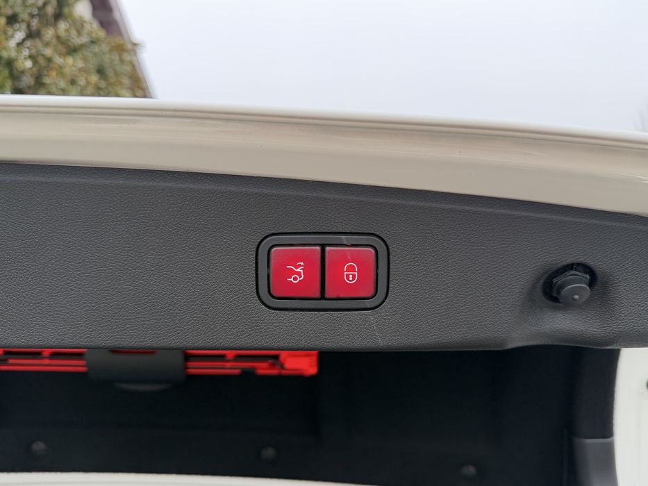 Mercedes E klass 250d AMG•Exemplar•Panorama•Kheyles•Varaiante