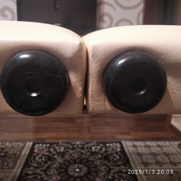 Продам кушетку для массажа